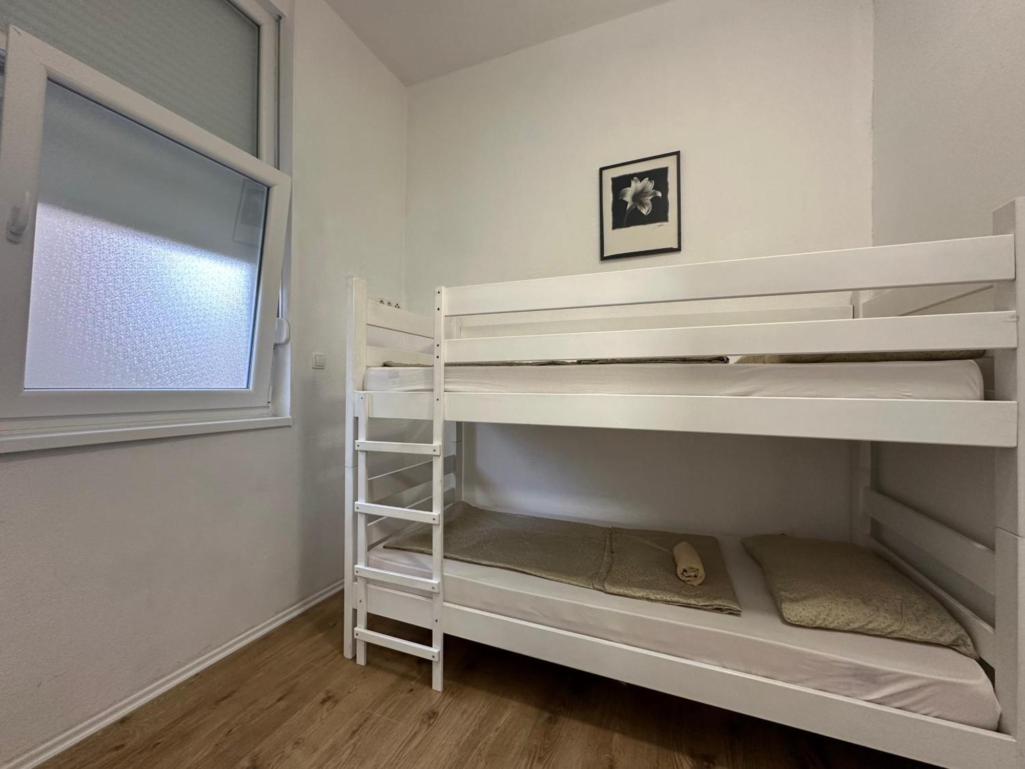 מוסטר Villa Anja Apartments מראה חיצוני תמונה