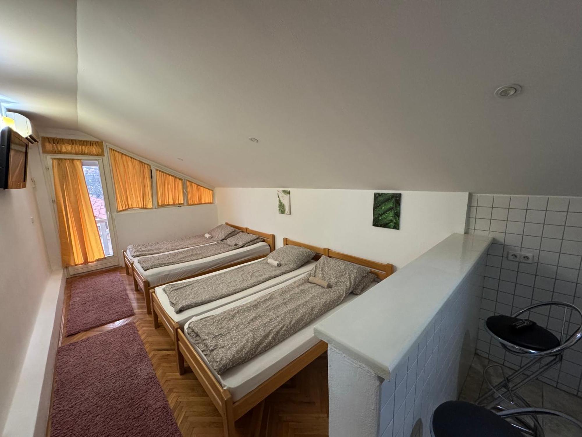 מוסטר Villa Anja Apartments מראה חיצוני תמונה