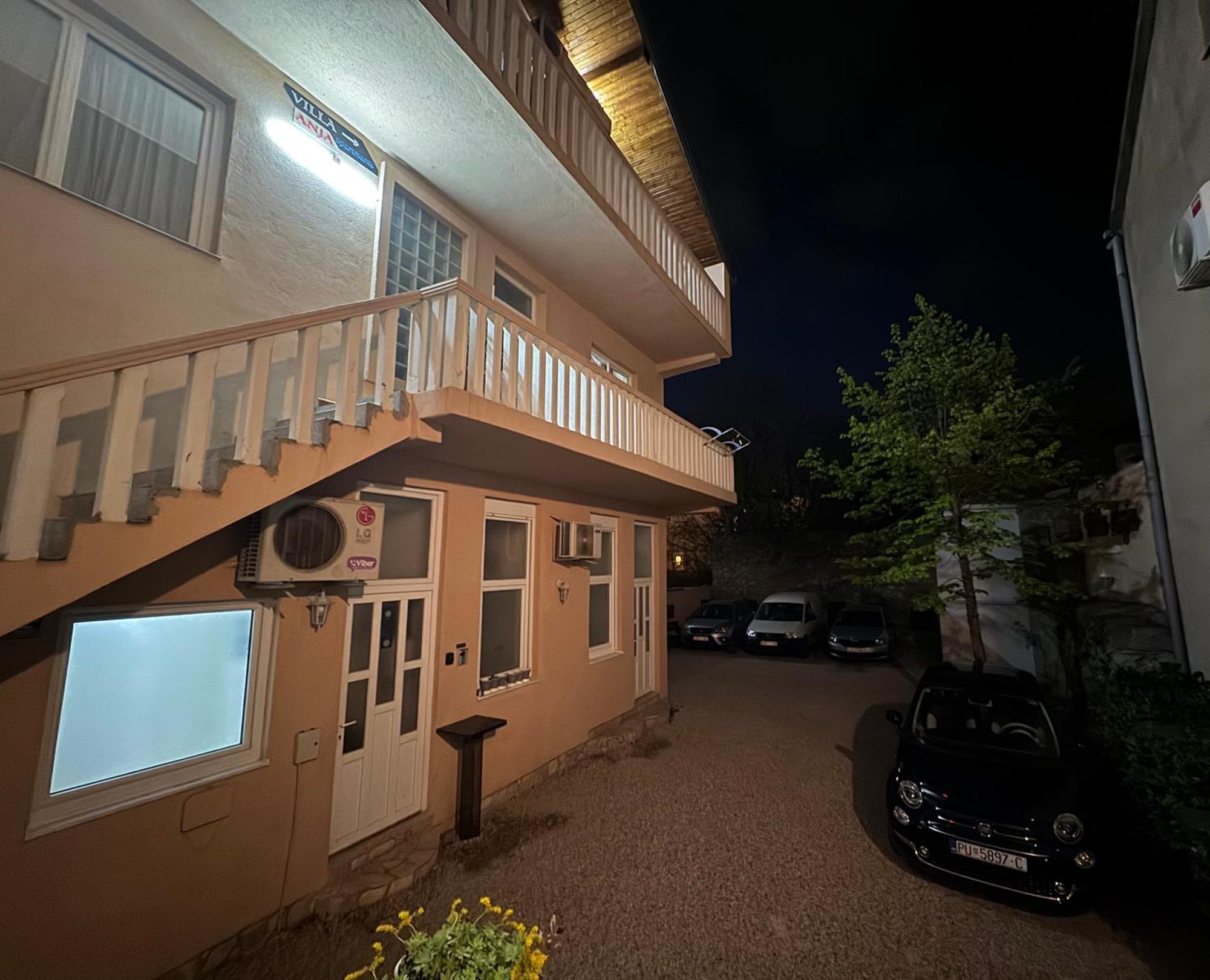 מוסטר Villa Anja Apartments מראה חיצוני תמונה